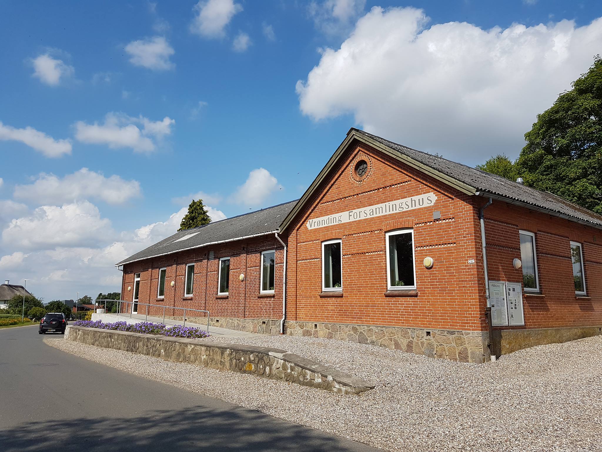 Vrønding Forsamlingshus