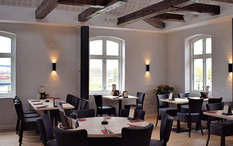 Rib-House